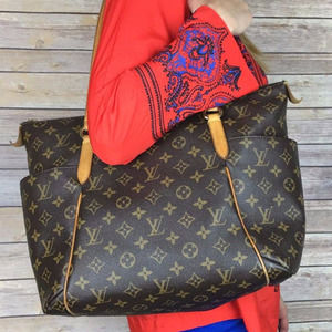 💎✨AUTHENTIC✨💎 LOUIS VUITTON Totally PM Monogram